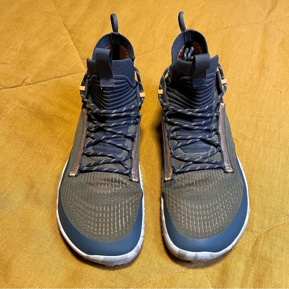 Vivobarefoot Magna Lite SG *RARE* Mens 41 US 8 blue, green, orange - Like-New! - Picture 10 of 15